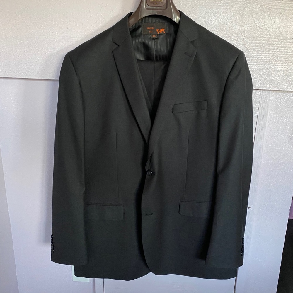 Men’s 3-Piece Suit